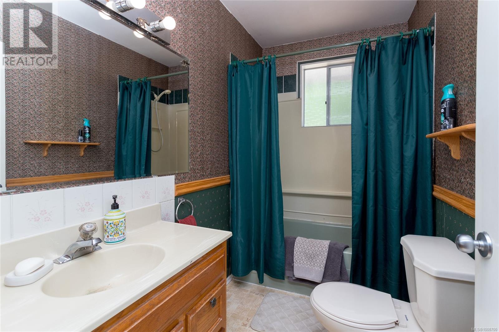 Photo 47 of 1080 Allgard Rd, Qualicum Beach BC