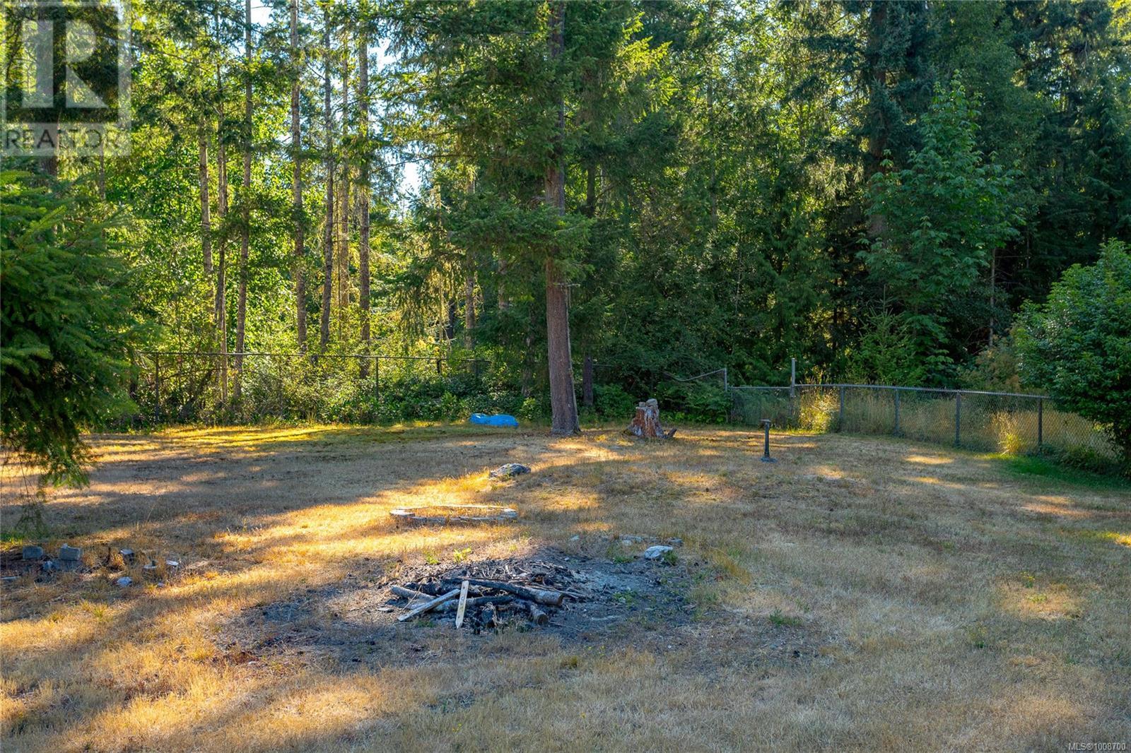 Photo 34 of 1080 Allgard Rd, Qualicum Beach BC