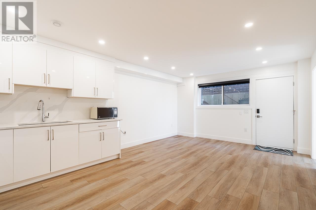 Photo 33 of 4479 Carson Street, Burnaby BC