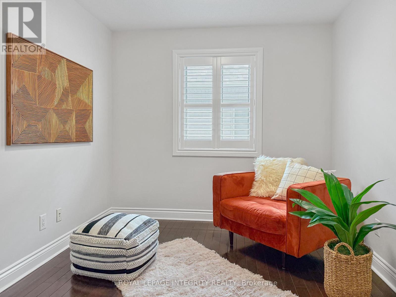 Photo 27 of 357 Langrell Crescent, Ottawa ON