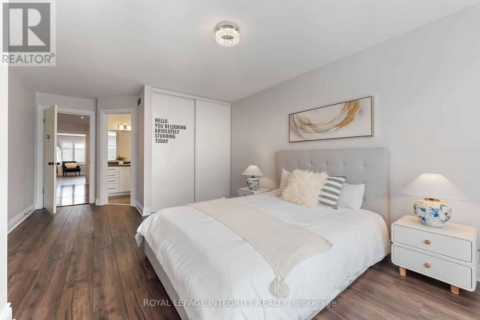 Photo 35 of 357 Langrell Crescent, Ottawa ON