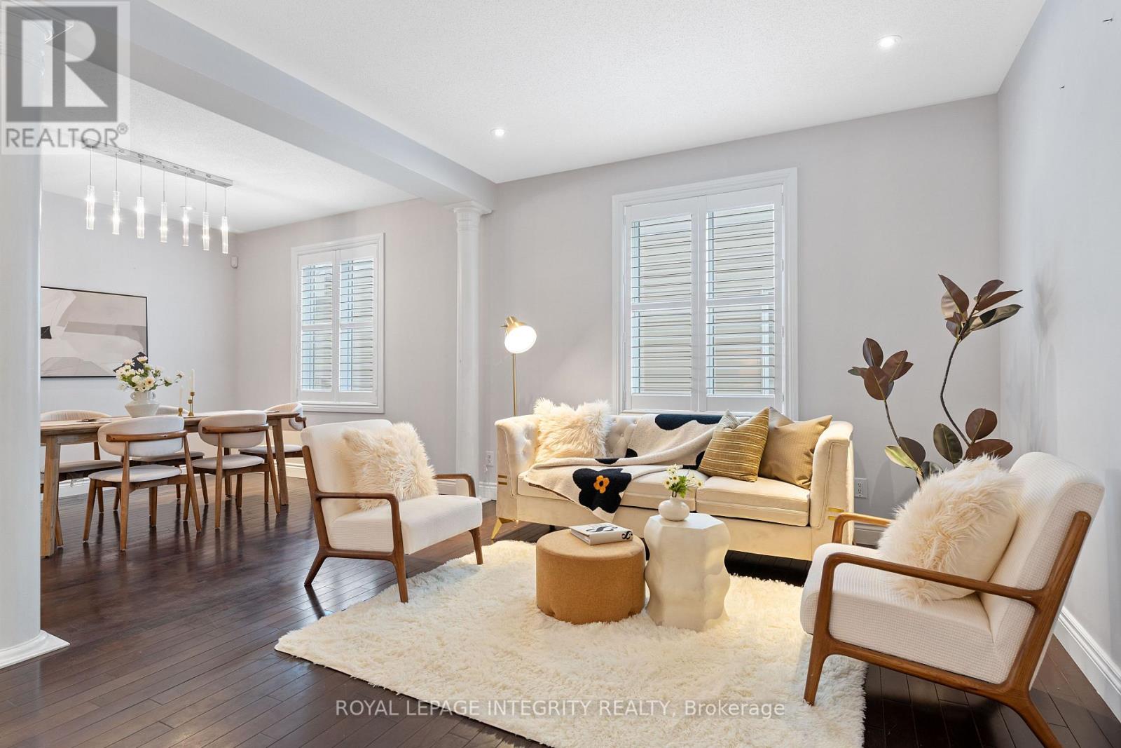 Photo 8 of 357 Langrell Crescent, Ottawa ON