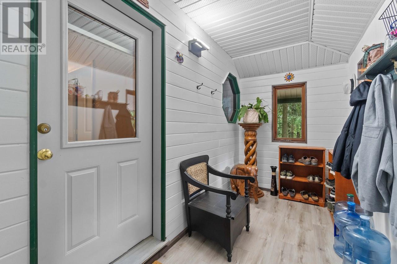 Photo 31 of 1419 Taylor Road, Sorrento BC