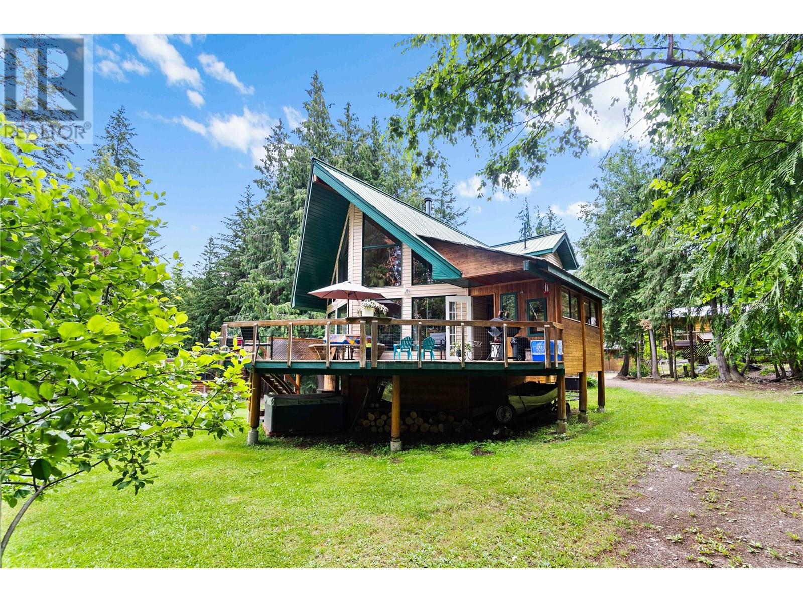 Photo 26 of 1419 Taylor Road, Sorrento BC
