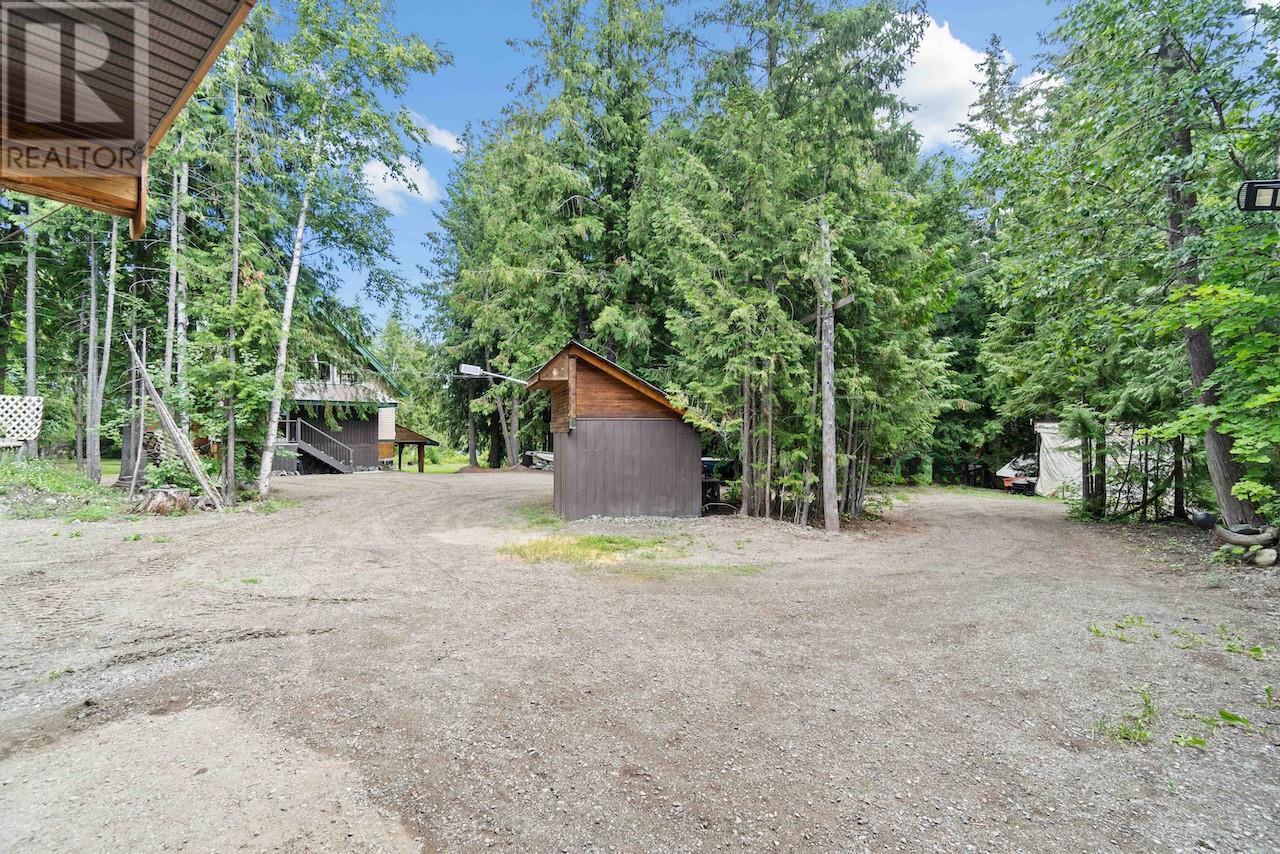 Photo 36 of 1419 Taylor Road, Sorrento BC