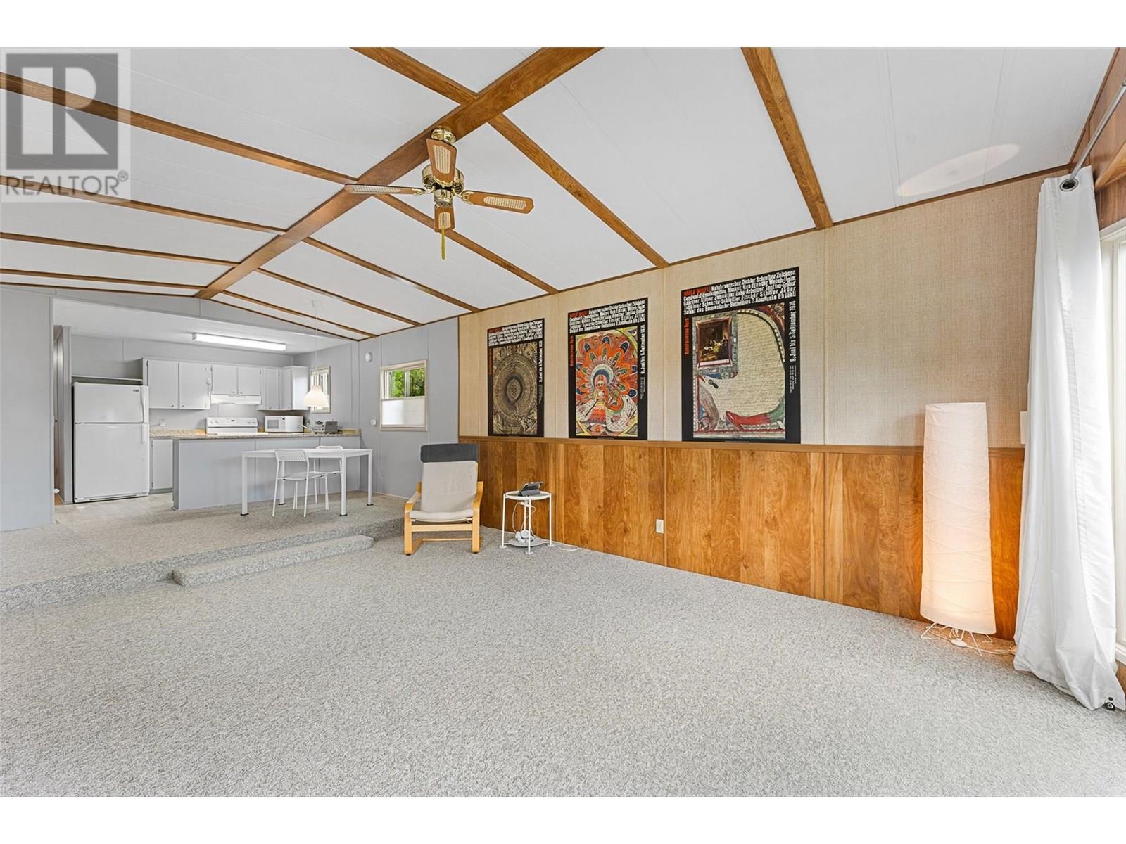 4 11524 Bottom Wood Lake Road, Lake Country