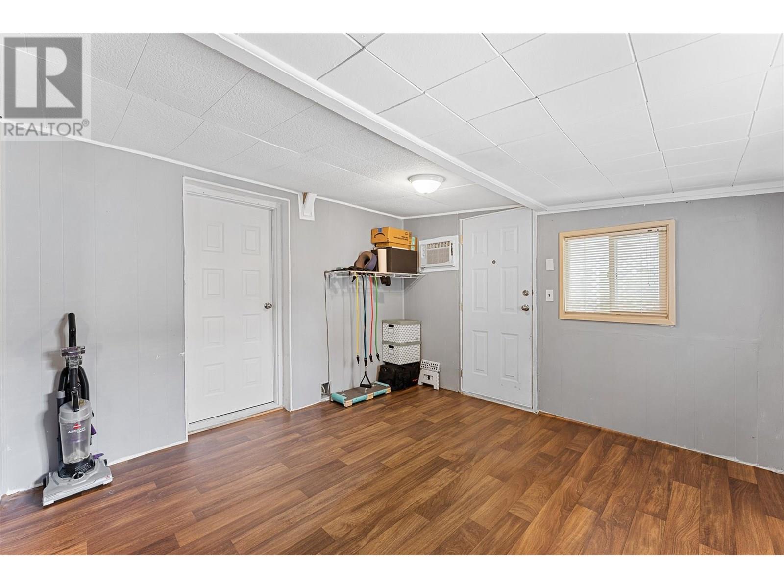 4 11524 Bottom Wood Lake Road, Lake Country