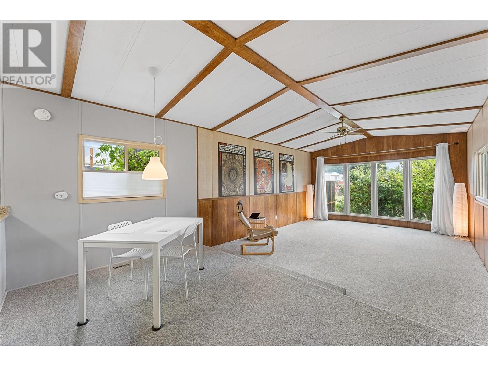 4 11524 Bottom Wood Lake Road, Lake Country