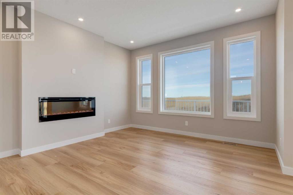 Photo 12 of 1168 Iron Ridge Avenue, Crossfield AB