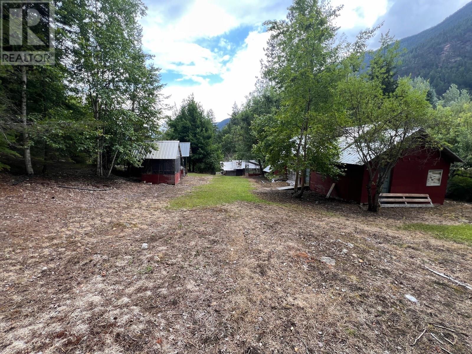 Photo 32 of 4421 Slocan River Road, Winlaw BC