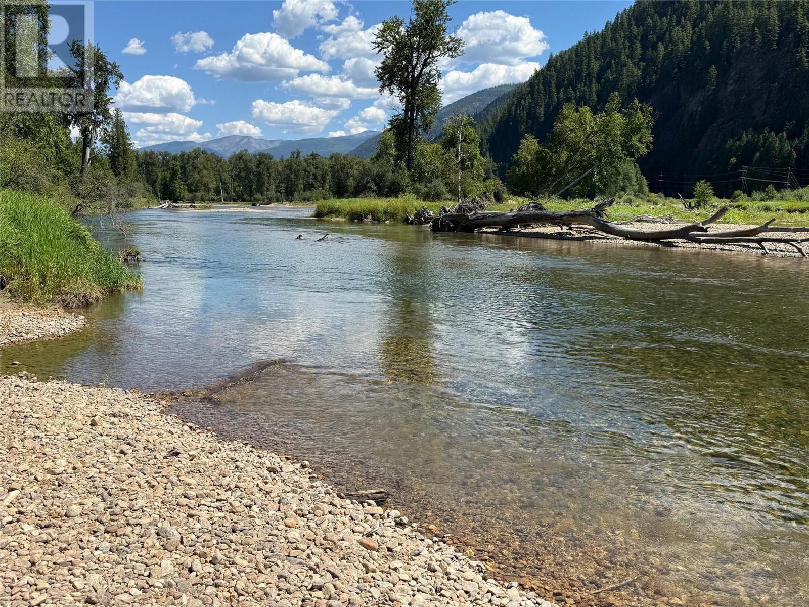 Photo 6 of 4421 Slocan River Road, Winlaw BC