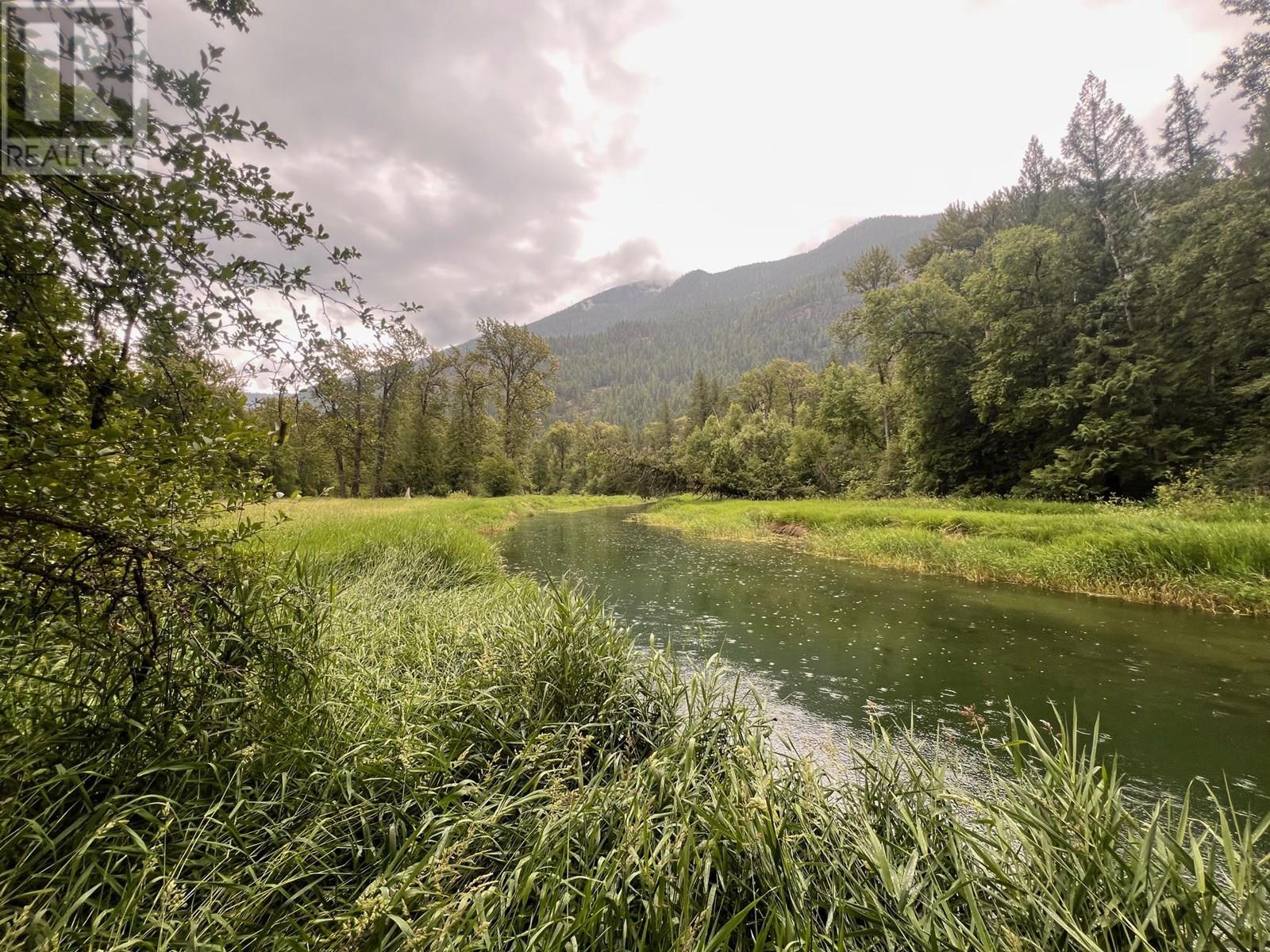Photo 14 of 4421 Slocan River Road, Winlaw BC