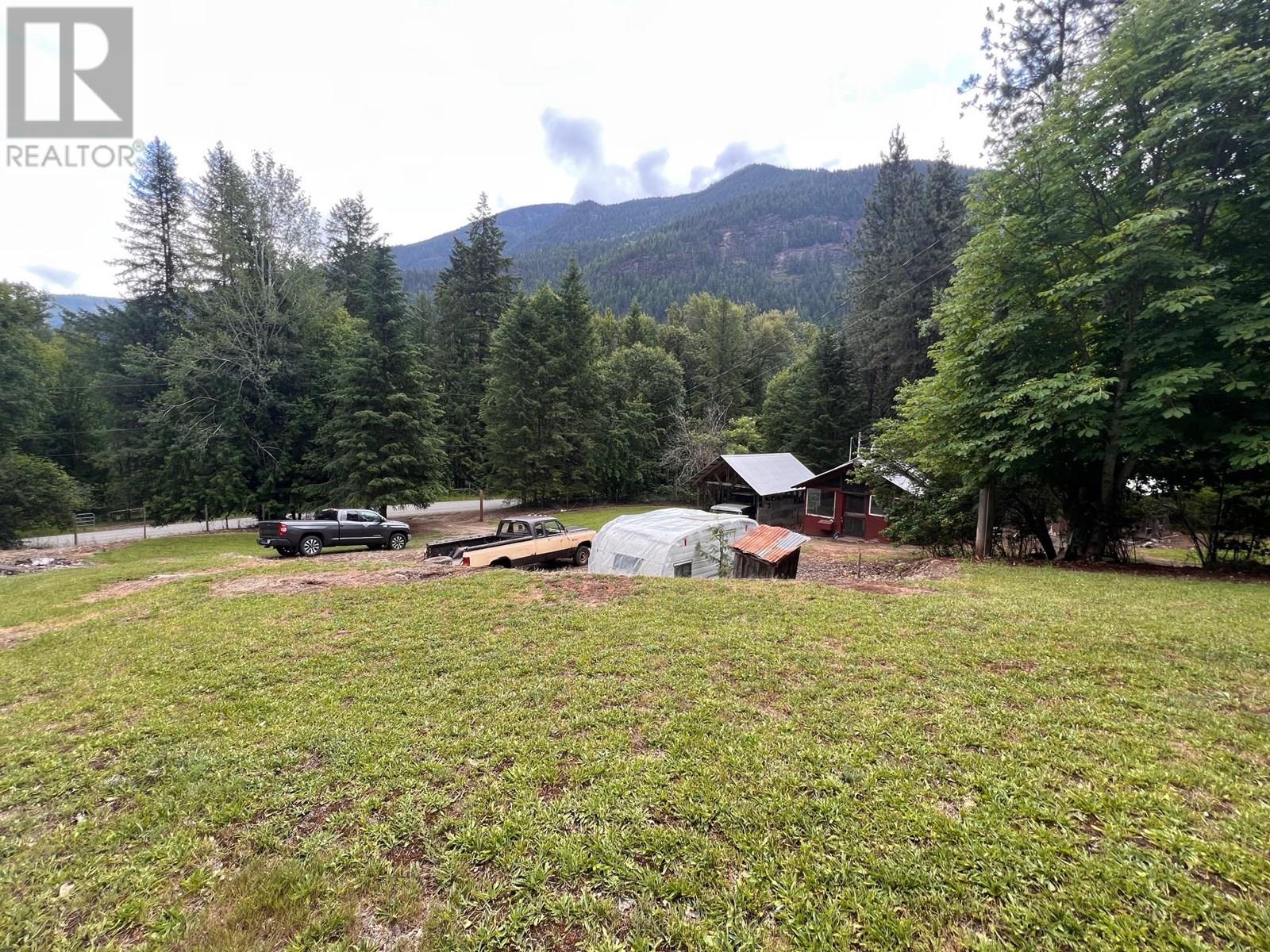 Photo 33 of 4421 Slocan River Road, Winlaw BC