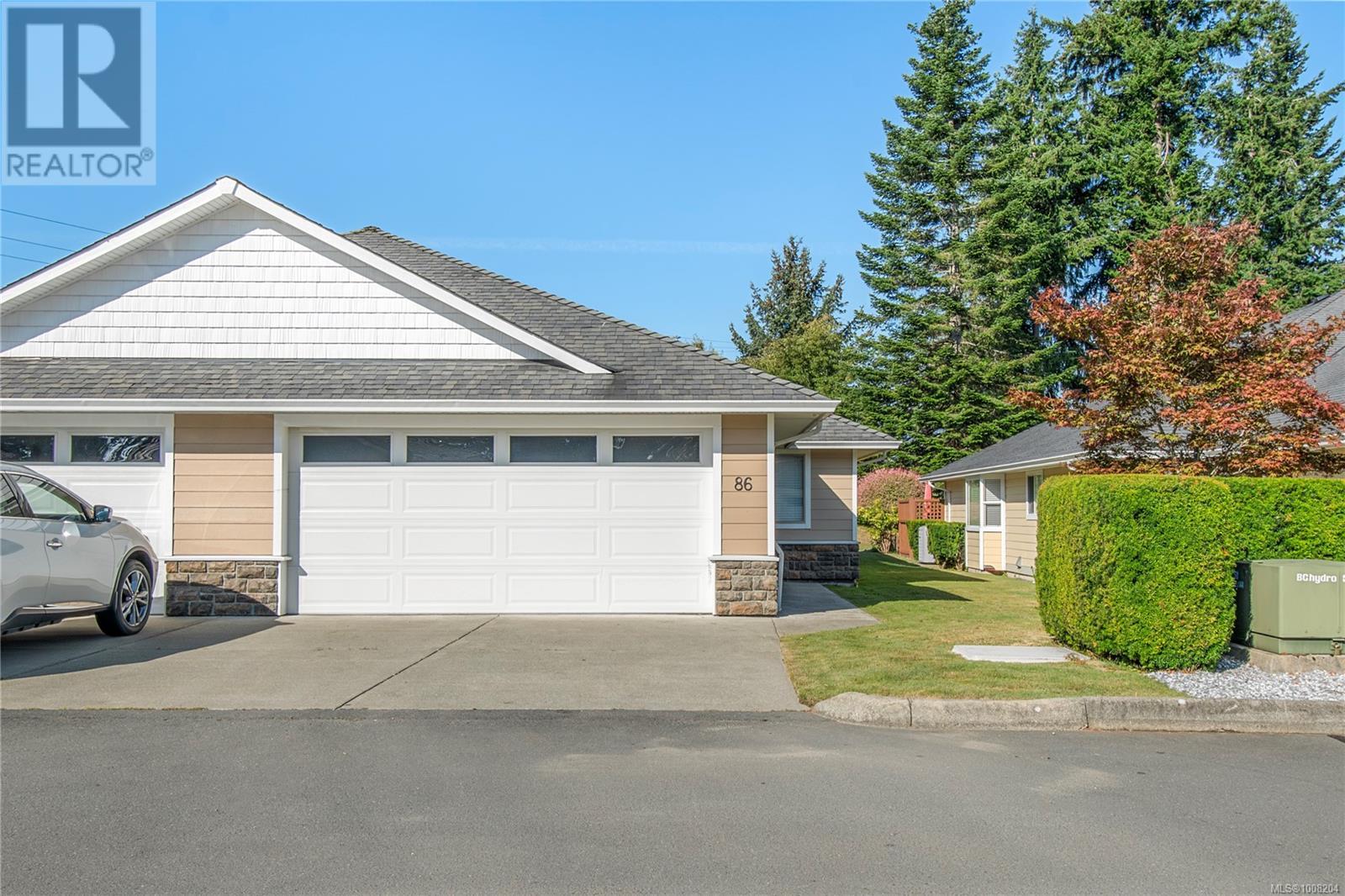 Photo 4 of 86 2006 Sierra Dr, Campbell River BC