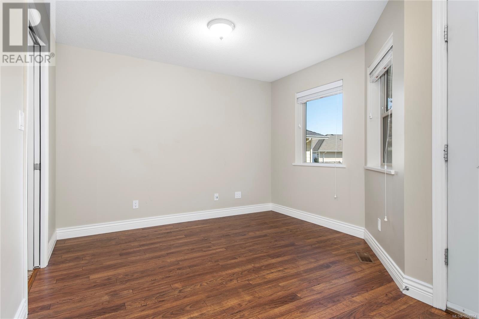 Photo 7 of 86 2006 Sierra Dr, Campbell River BC