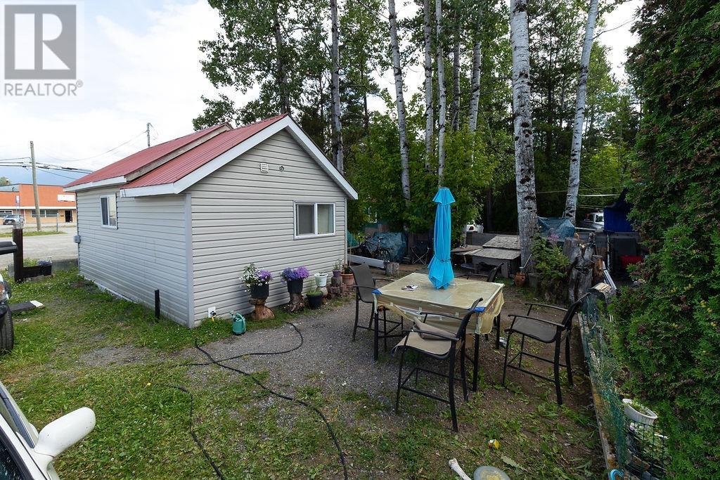 5115 KEITH AVENUE, Terrace