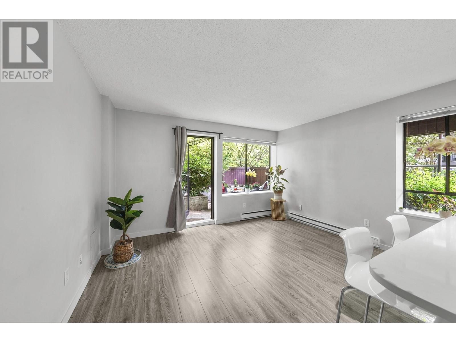 Photo 10 of 104 2920 Ash Street, Vancouver BC