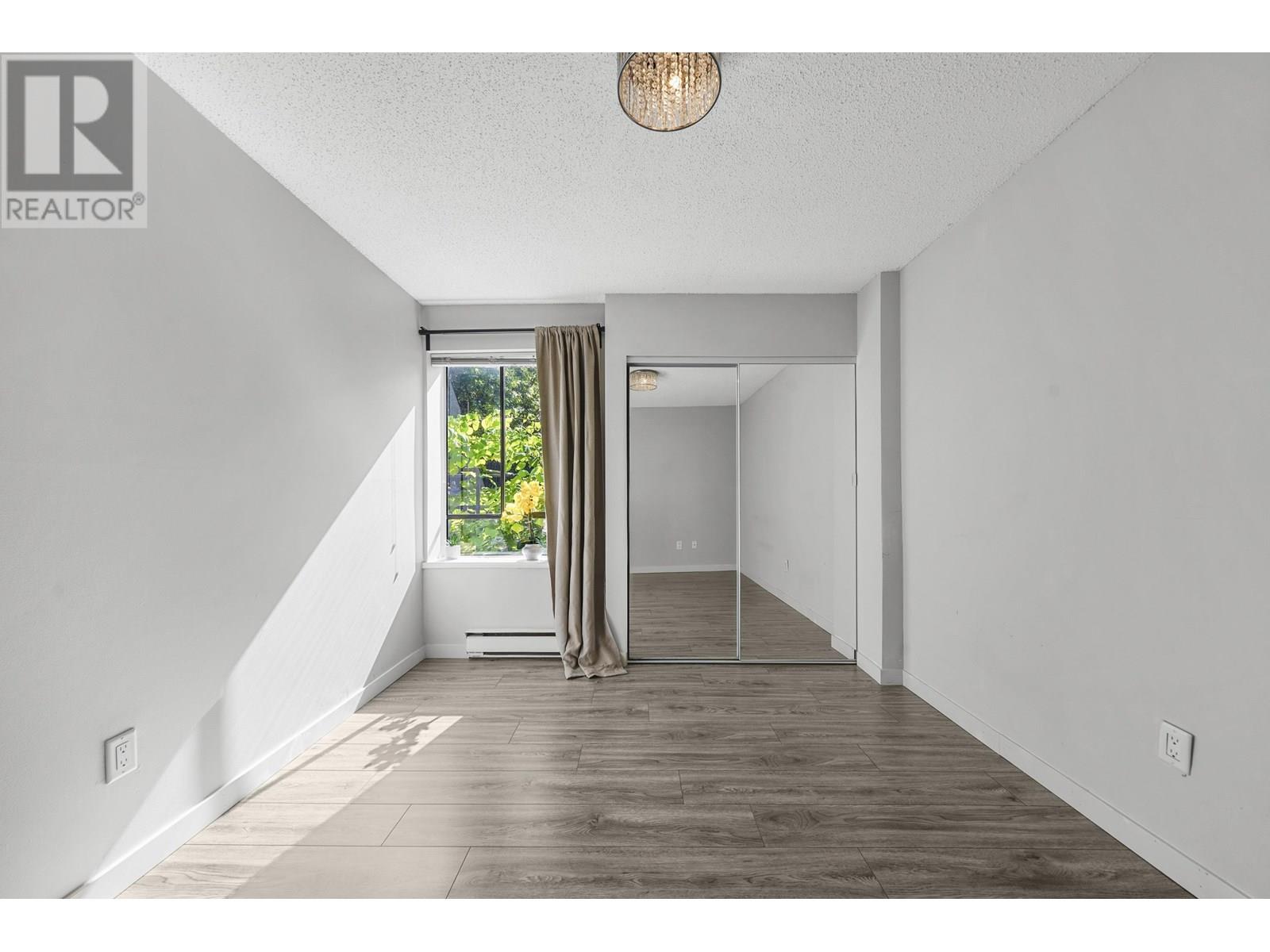 Photo 16 of 104 2920 Ash Street, Vancouver BC
