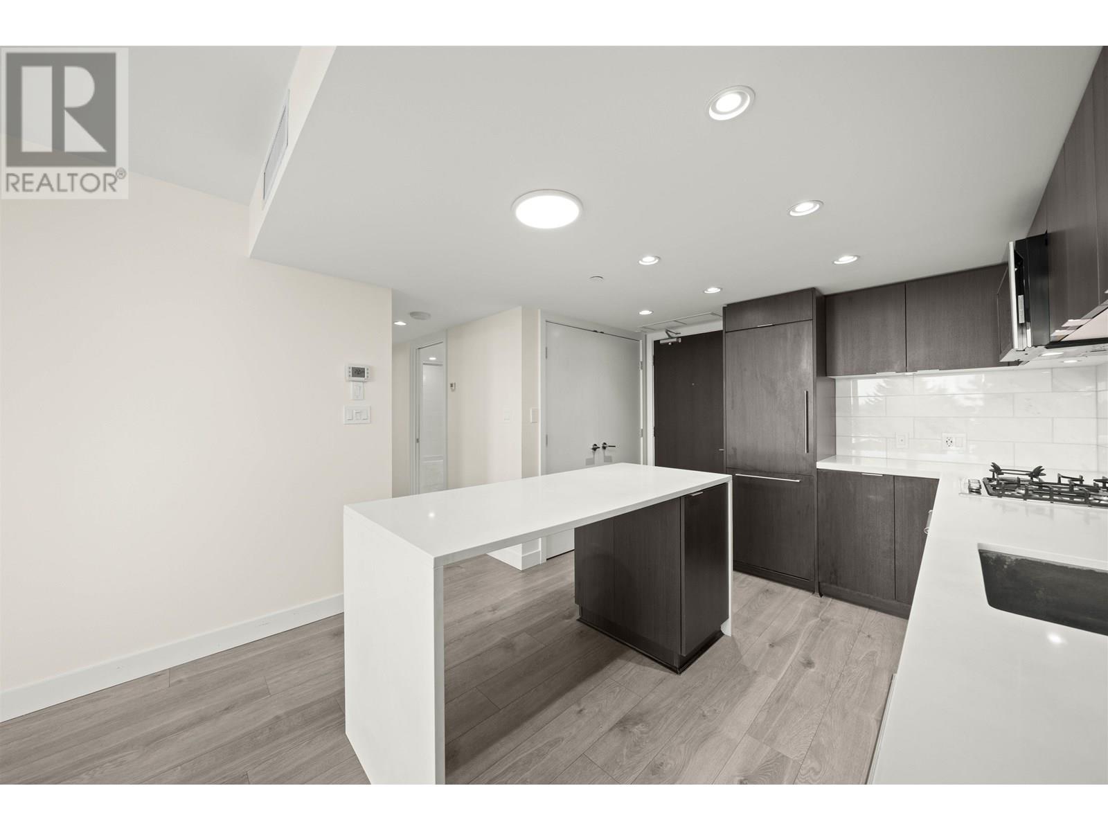 Photo 11 of 803 8238 Lord Street, Vancouver BC