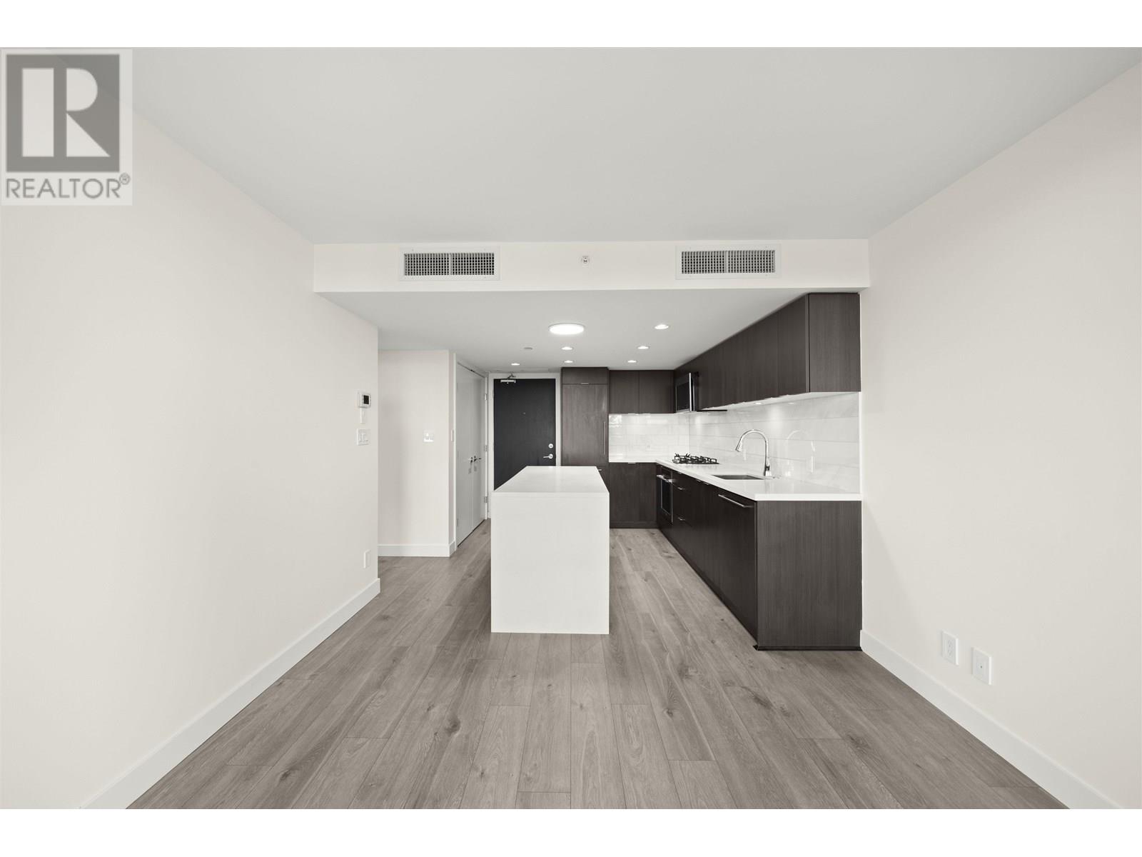 Photo 9 of 803 8238 Lord Street, Vancouver BC