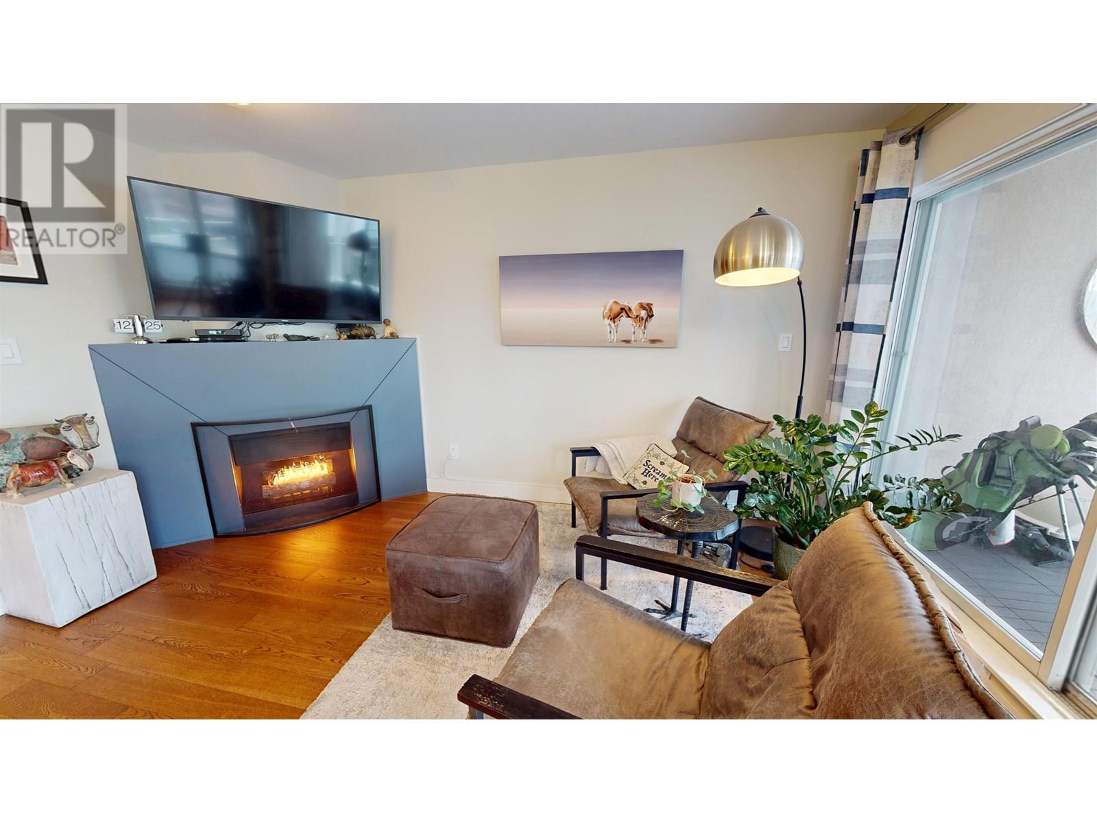 Photo 25 of 403 985 W 10th Avenue, Vancouver BC