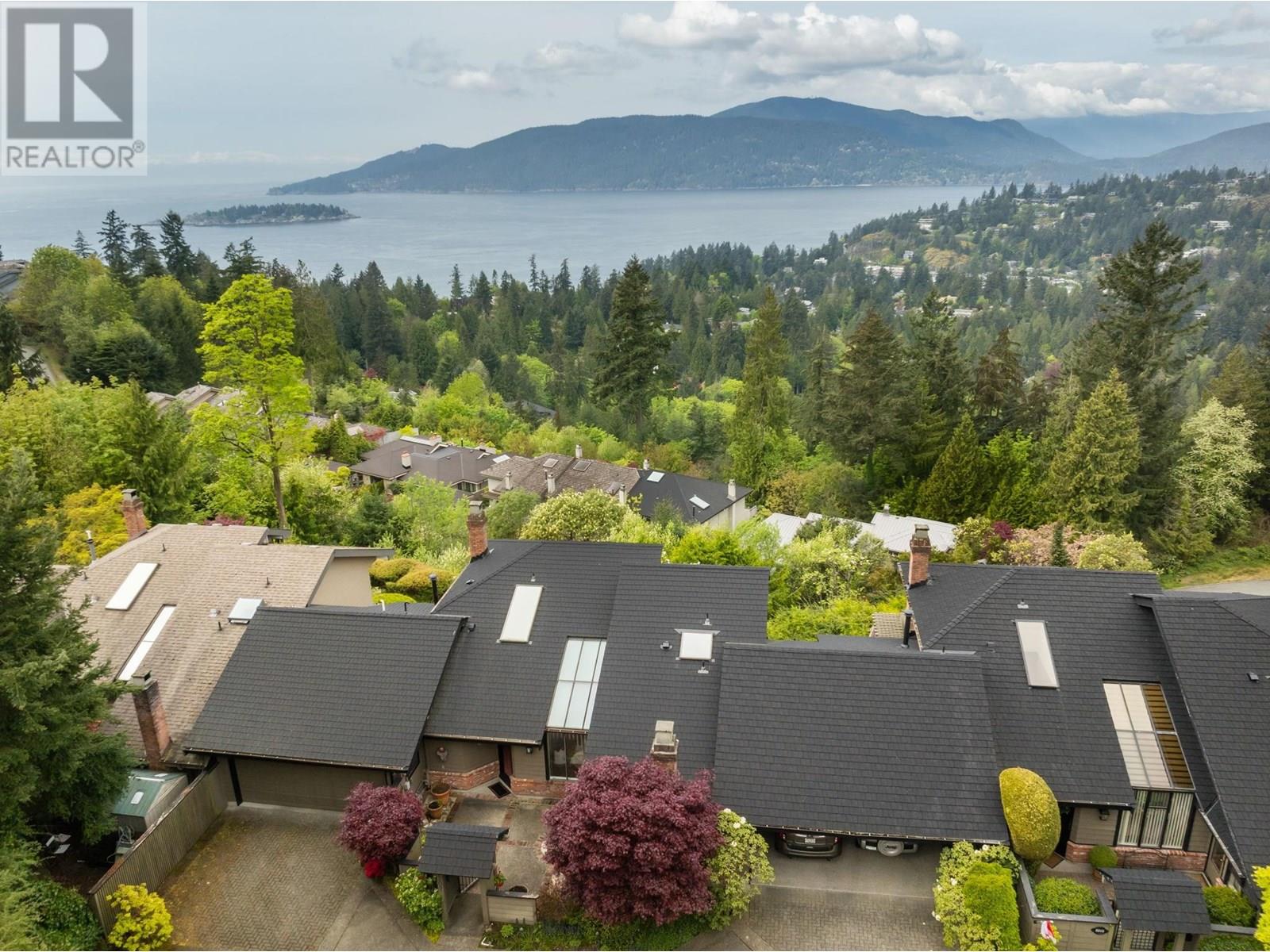 Photo 31 of 5207 Aspen Drive, West Vancouver BC