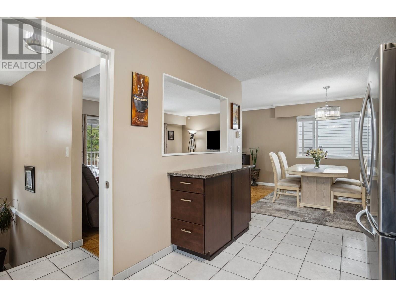 Photo 11 of 4975 Moss Street, Vancouver BC
