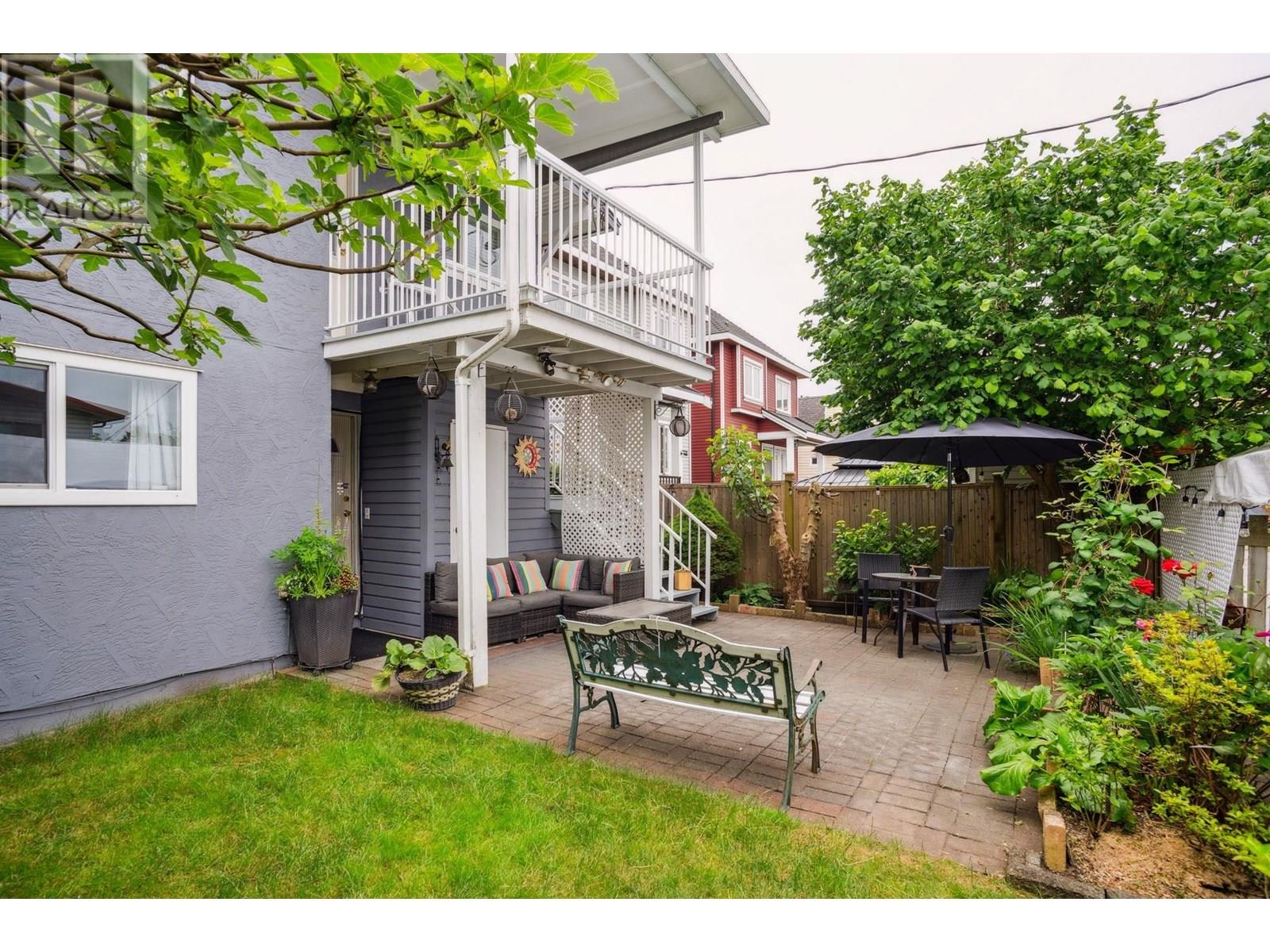 Photo 30 of 4975 Moss Street, Vancouver BC