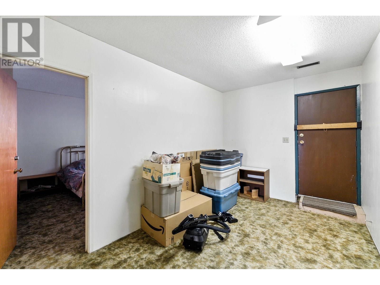 Photo 12 of 1362 Phillips Avenue, Burnaby BC