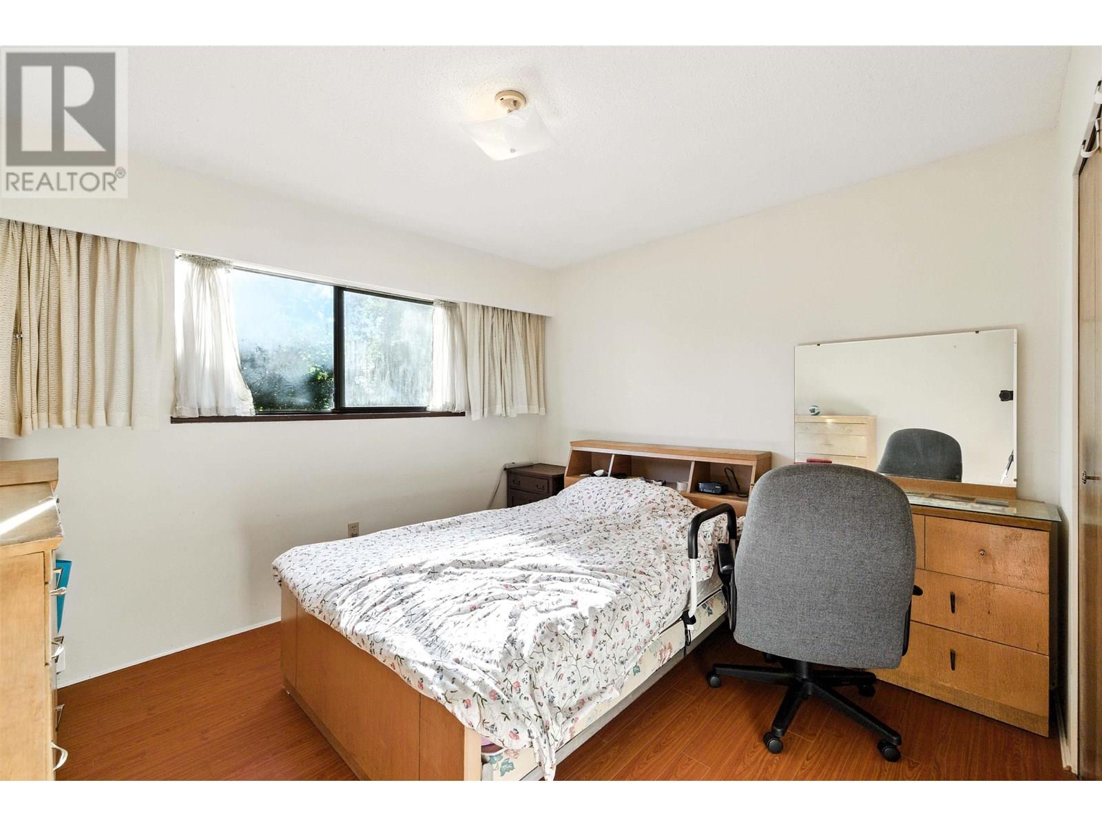 Photo 27 of 1362 Phillips Avenue, Burnaby BC
