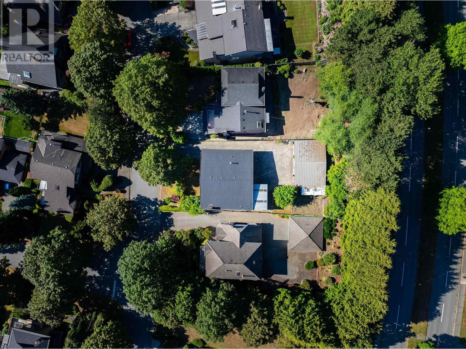 Photo 33 of 1362 Phillips Avenue, Burnaby BC