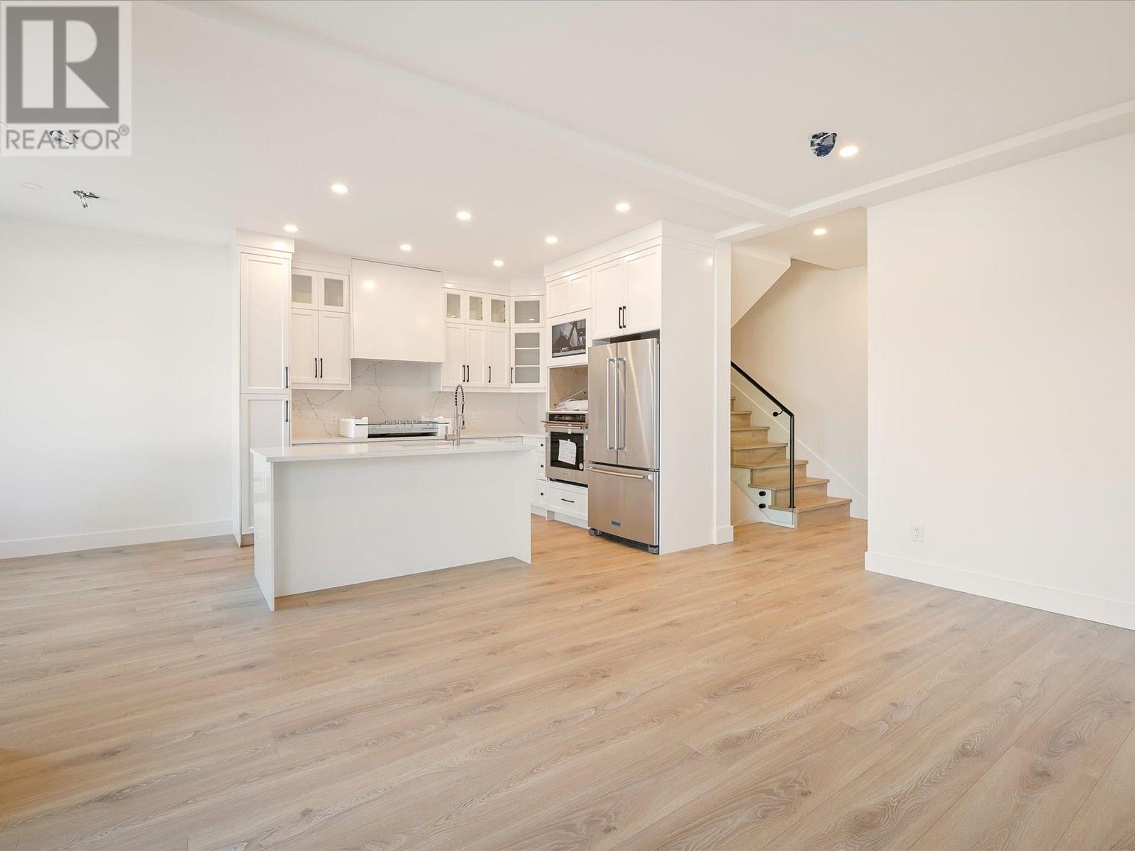 1013 PHARE CRESCENT, Pemberton