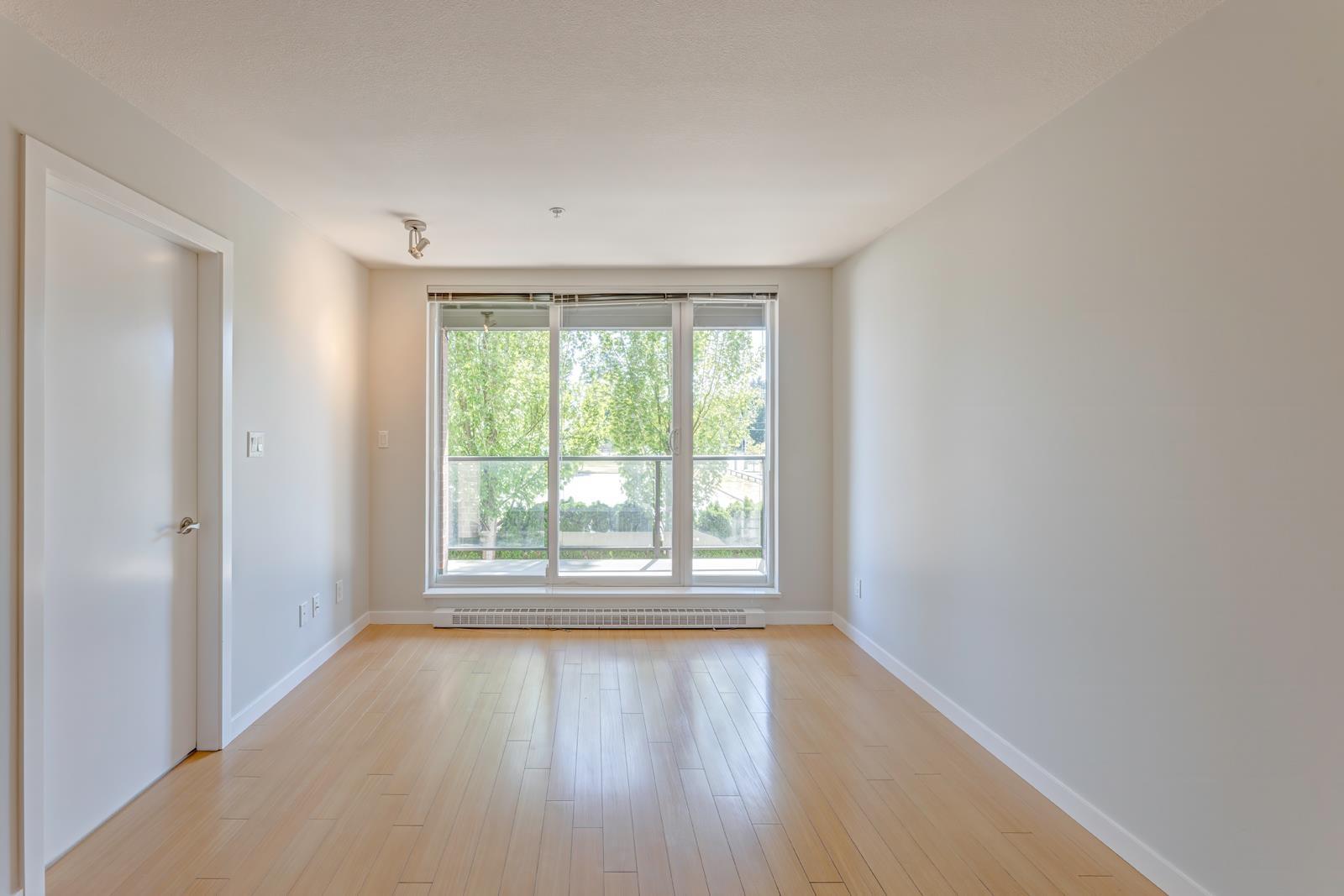 Photo 5 of 207 10788 139 Street, Surrey BC