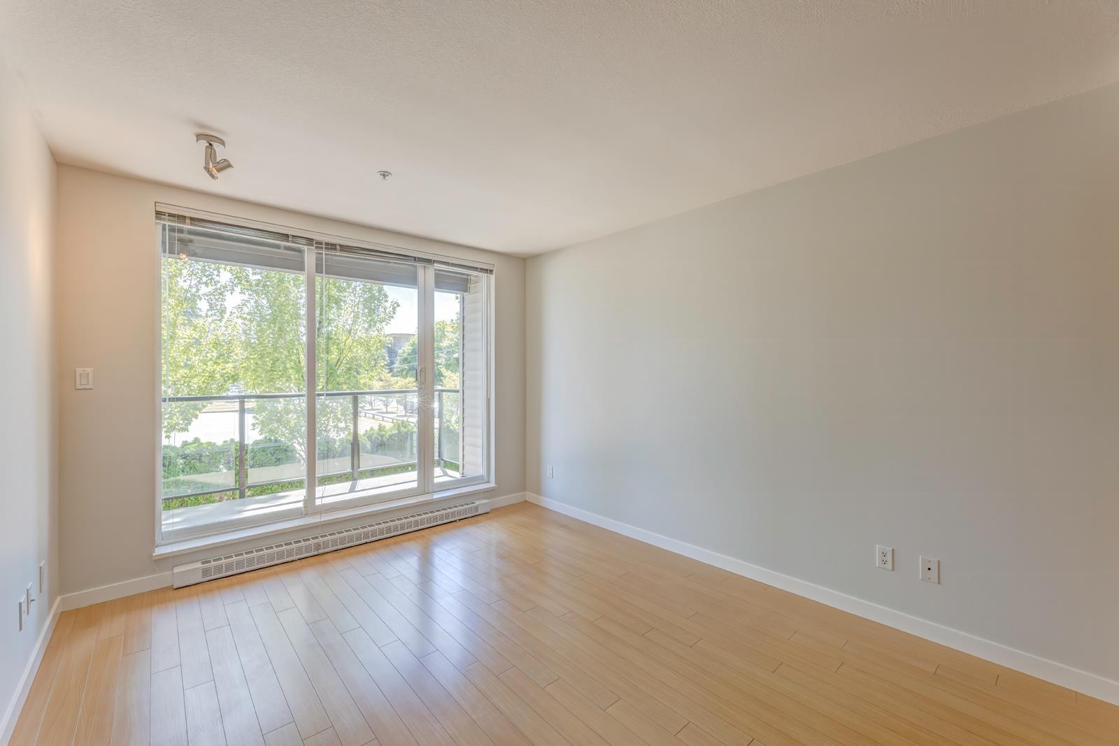 Photo 6 of 207 10788 139 Street, Surrey BC