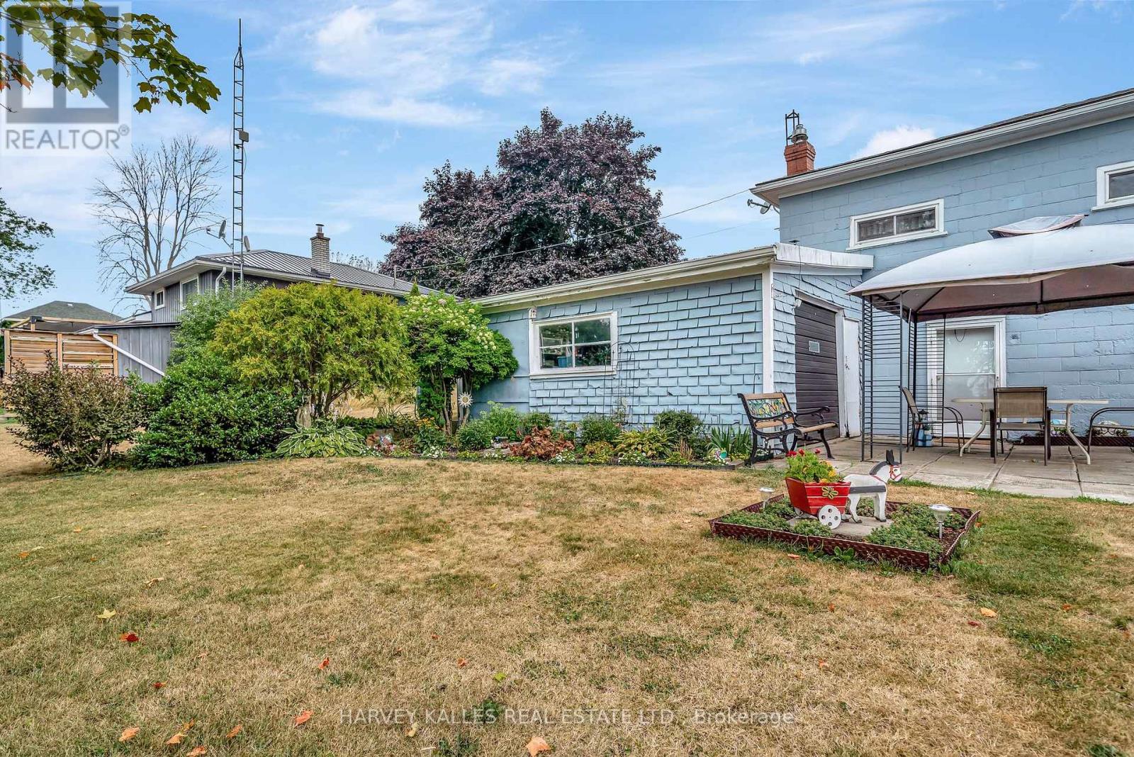 Photo 8 of 13997 Loyalist Parkway, Prince Edward County ON