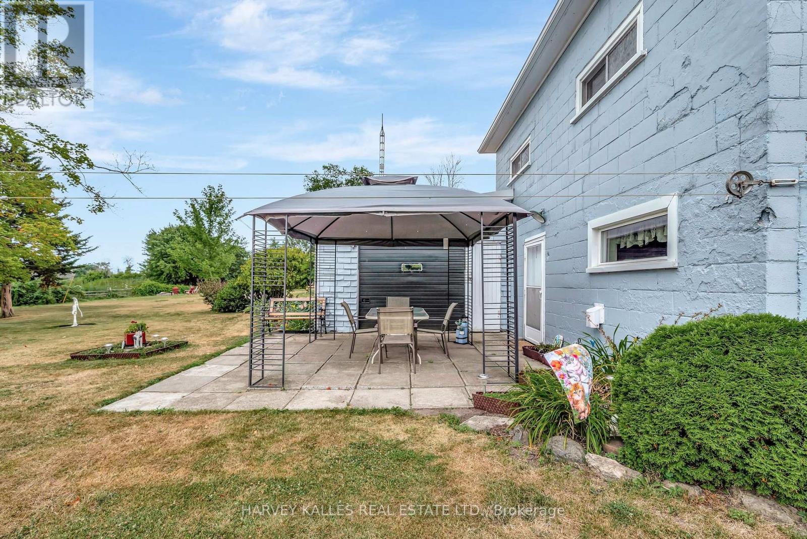 Photo 34 of 13997 Loyalist Parkway, Prince Edward County ON
