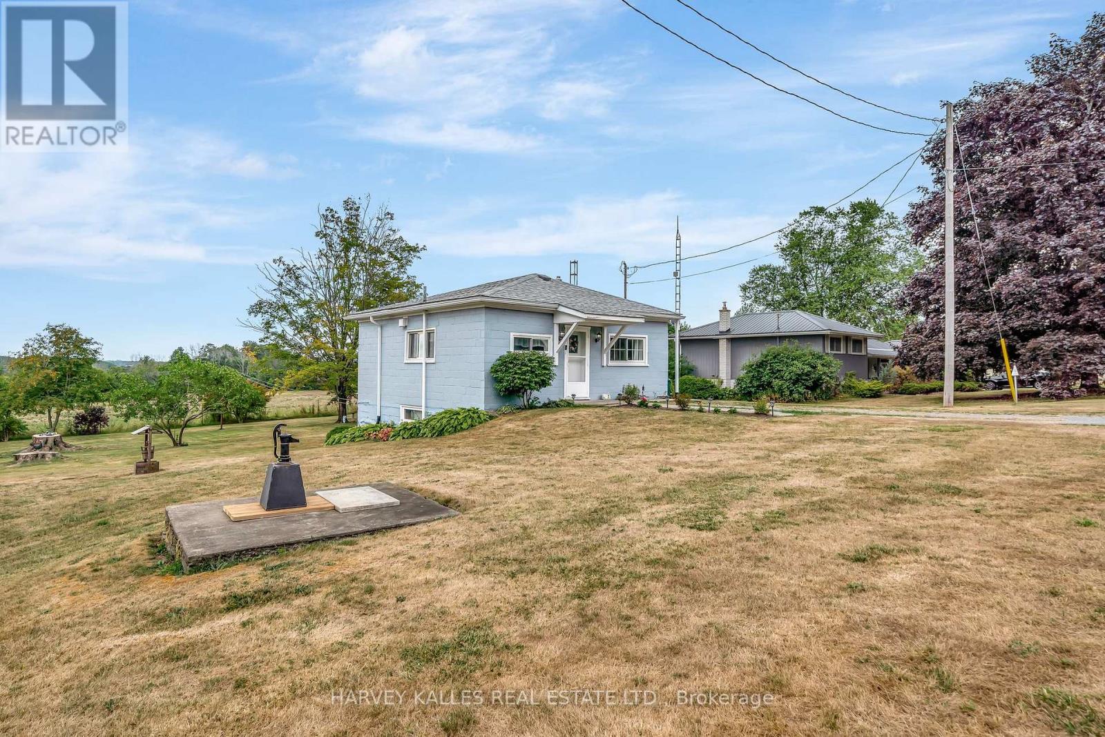 Photo 11 of 13997 Loyalist Parkway, Prince Edward County ON