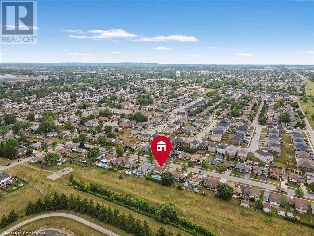 Photo 34 of 36 Robert Street, Welland ON