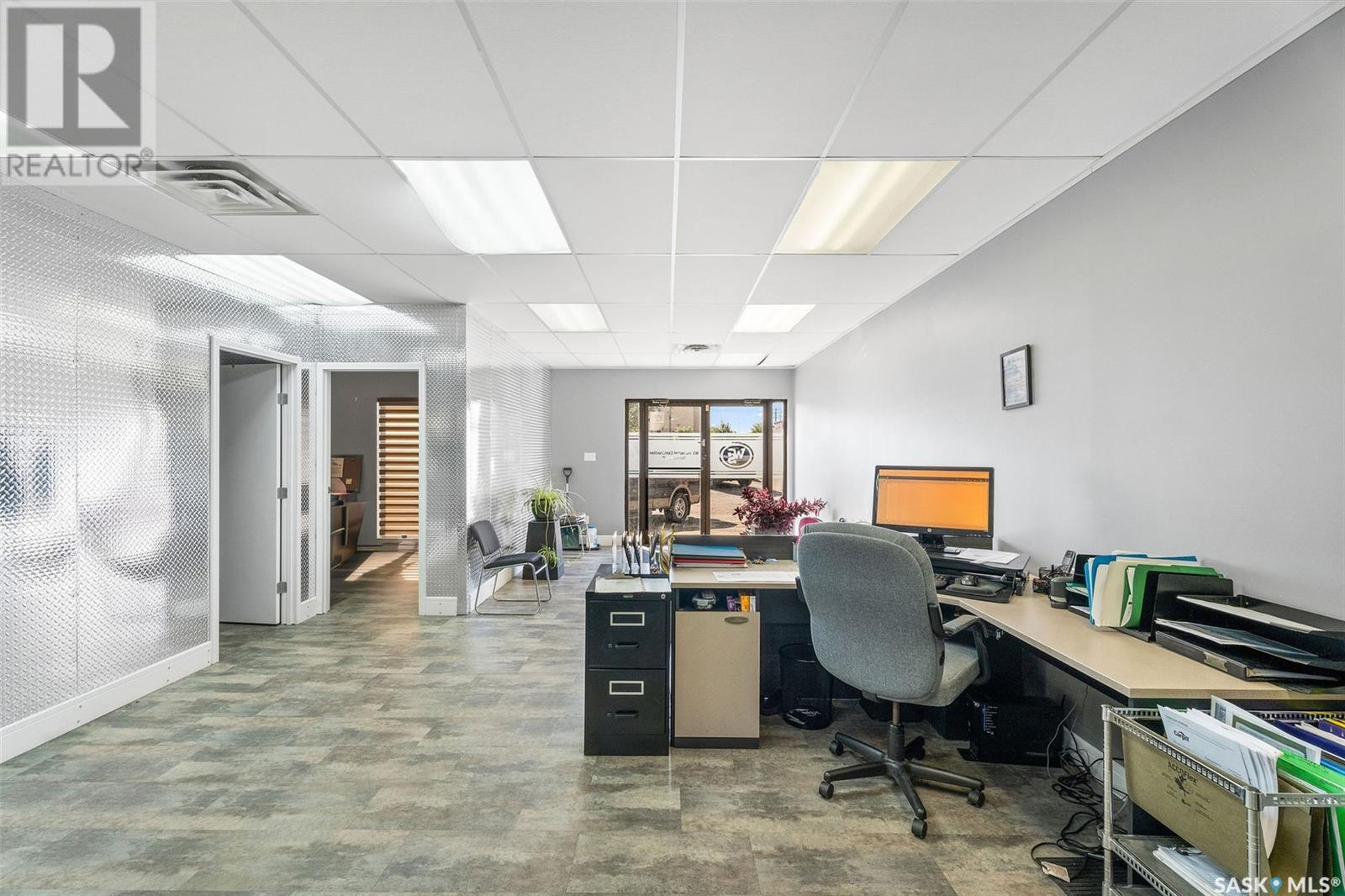 Photo 16 of 2 150 32nd Street W, Prince Albert SK