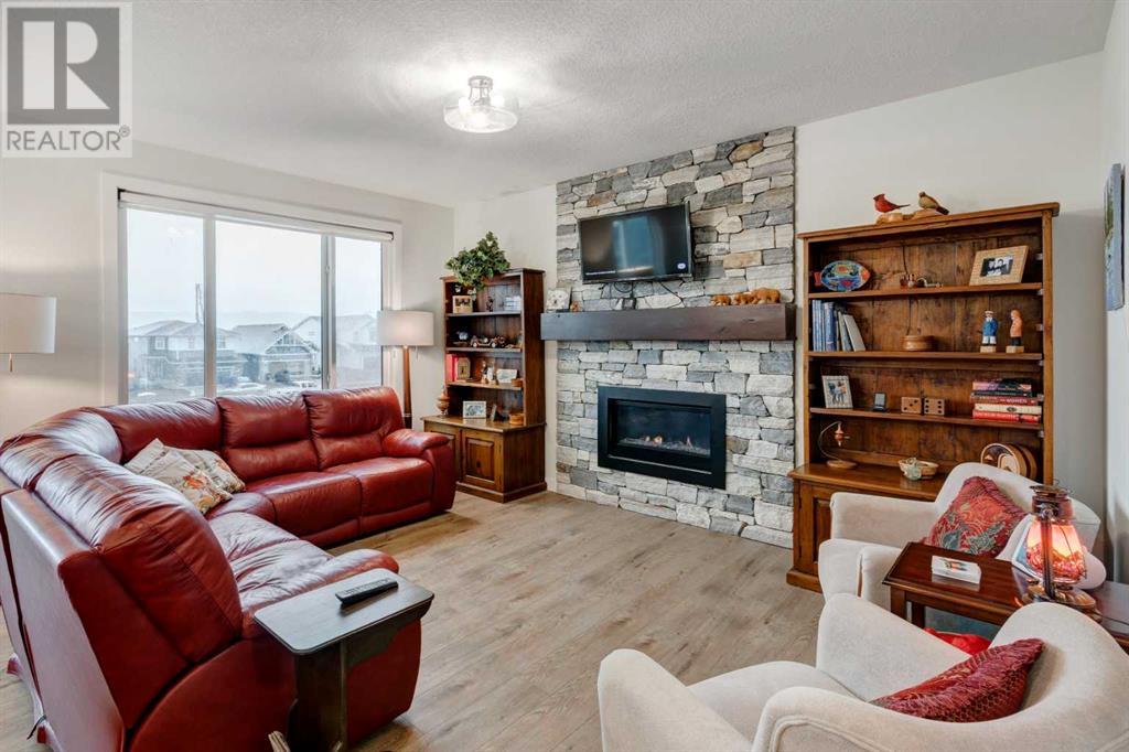 Photo 10 of 279 Rivercrest Boulevard, Cochrane AB