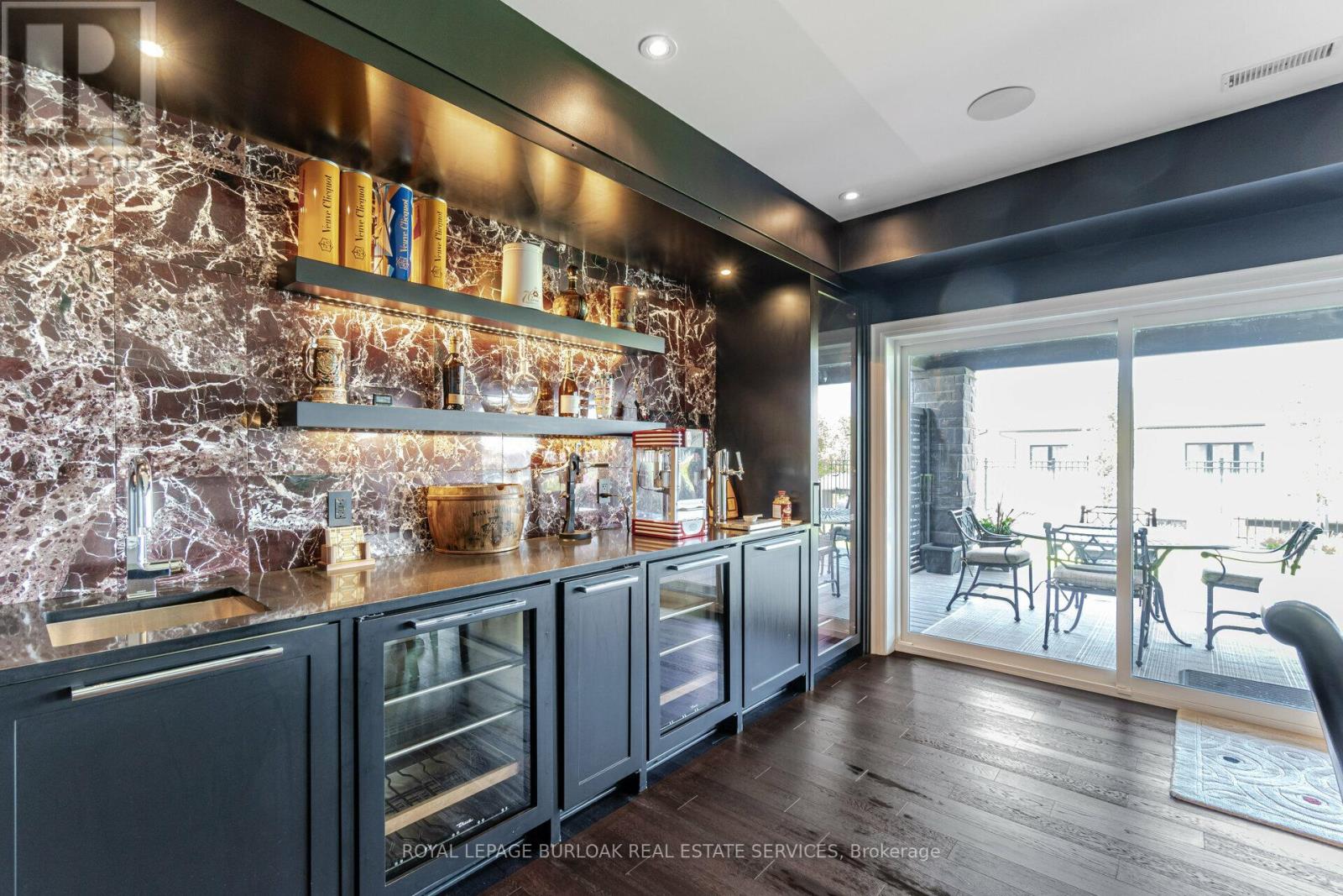 Photo 40 of 49 Kenmir Avenue, Niagaraonthelake ON