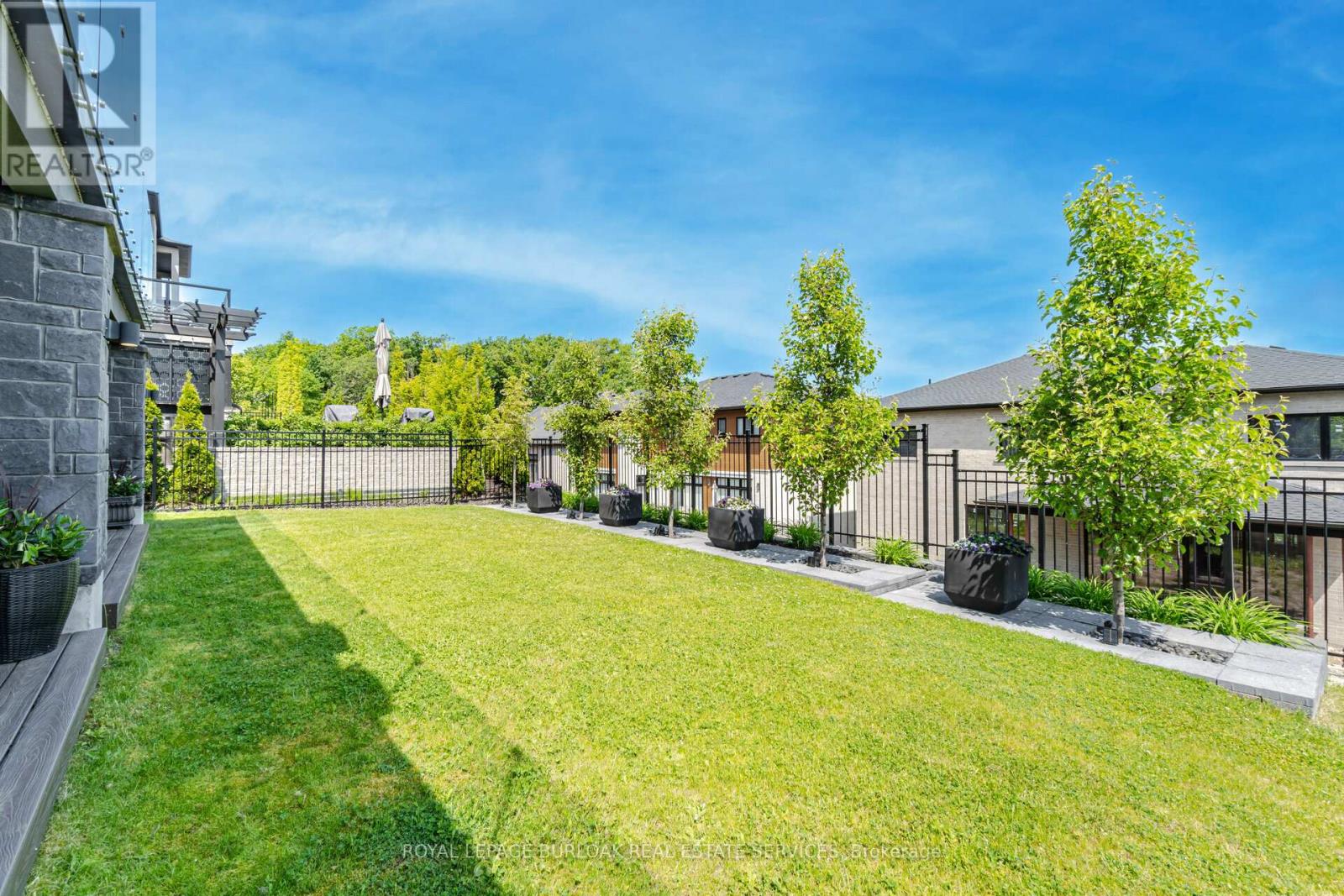 Photo 50 of 49 Kenmir Avenue, Niagaraonthelake ON