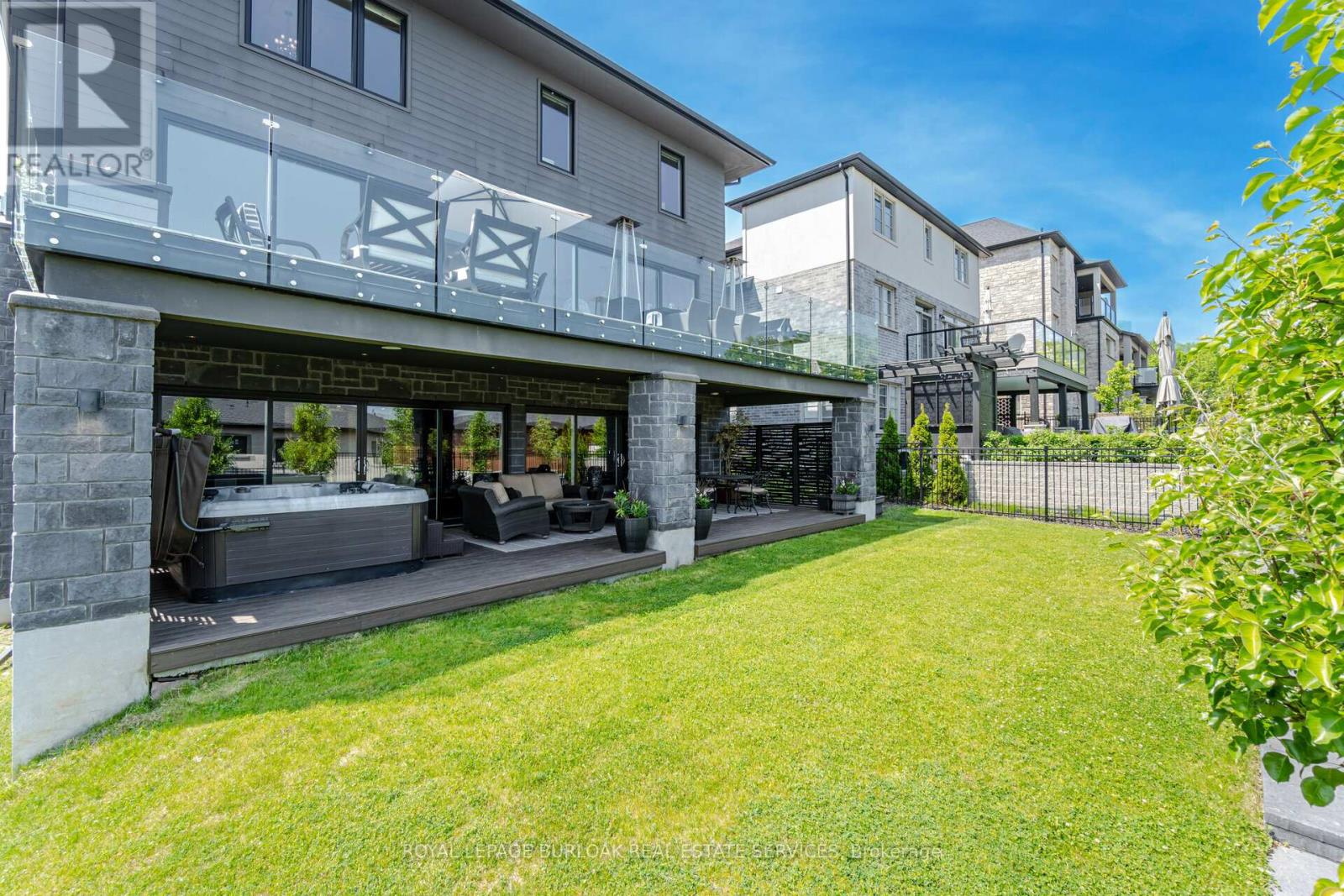 Photo 17 of 49 Kenmir Avenue, Niagaraonthelake ON