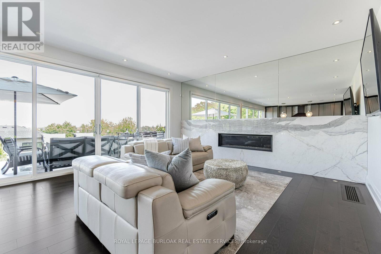 Photo 16 of 49 Kenmir Avenue, Niagaraonthelake ON