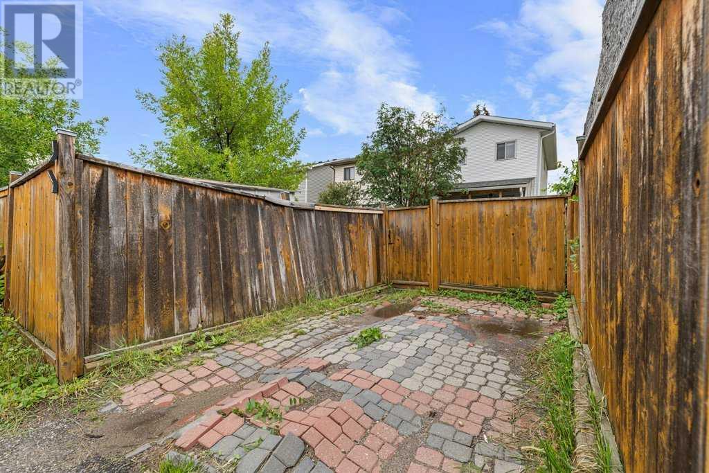 Photo 29 of 50 Taraglen Road Ne, Calgary AB