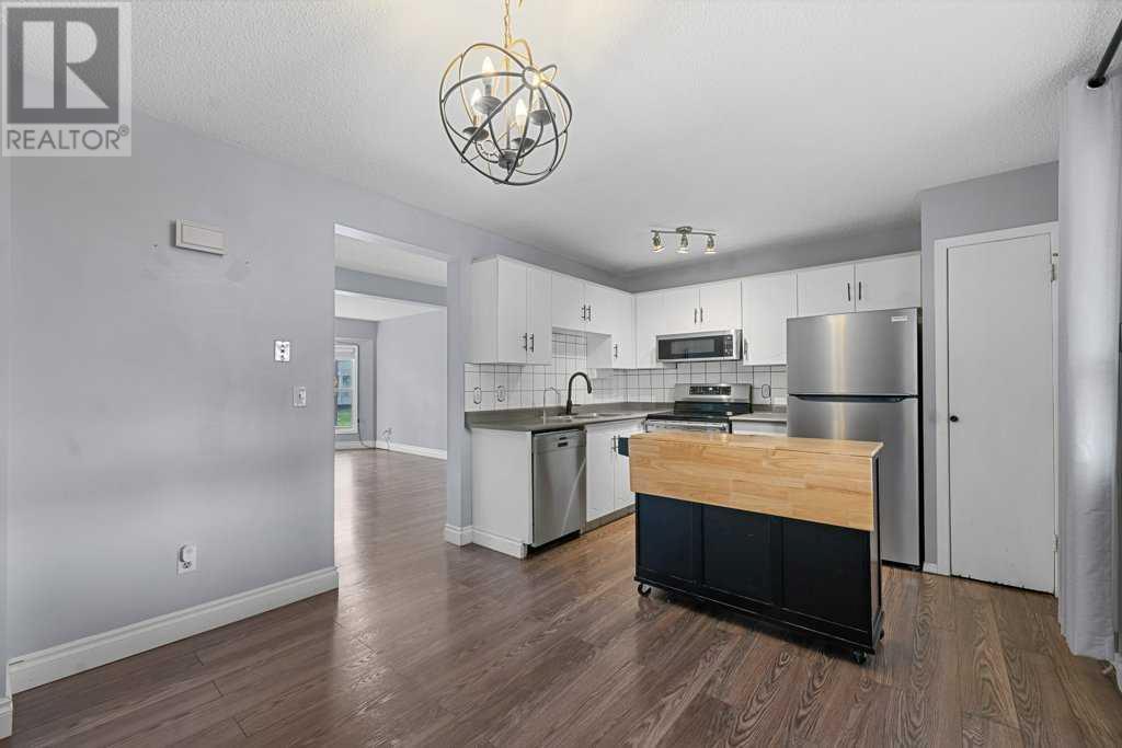 Photo 8 of 50 Taraglen Road Ne, Calgary AB