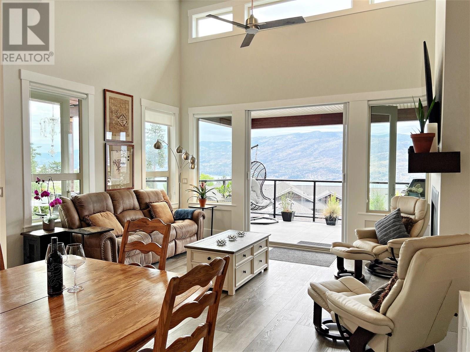 228 4000 Redstone Crescent, Peachland