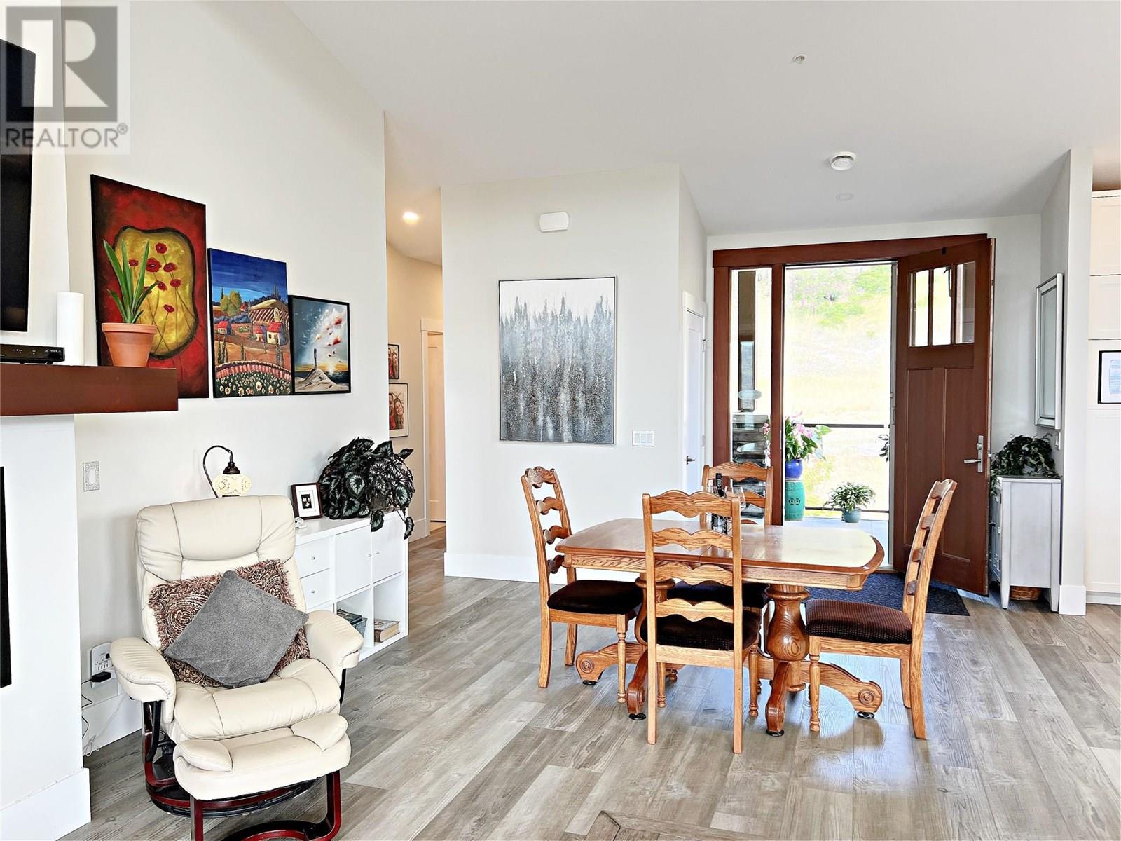 228 4000 Redstone Crescent, Peachland