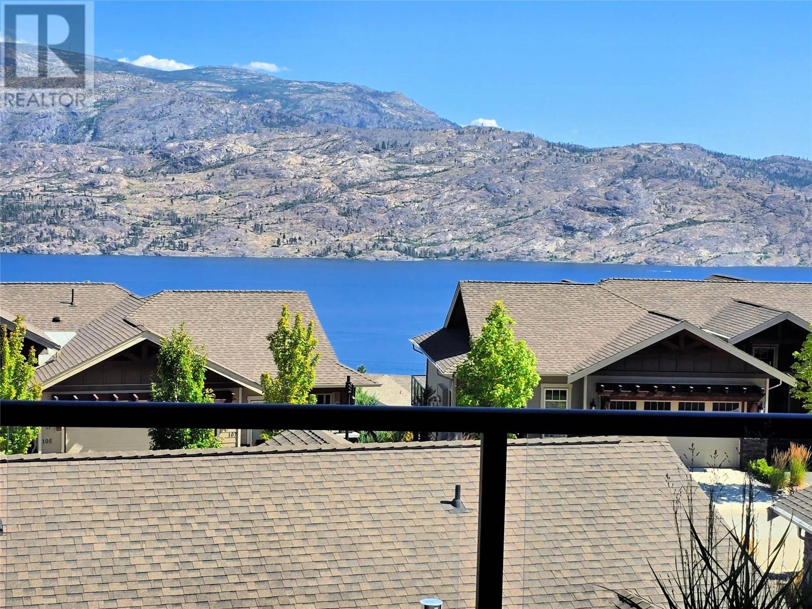 228 4000 Redstone Crescent, Peachland