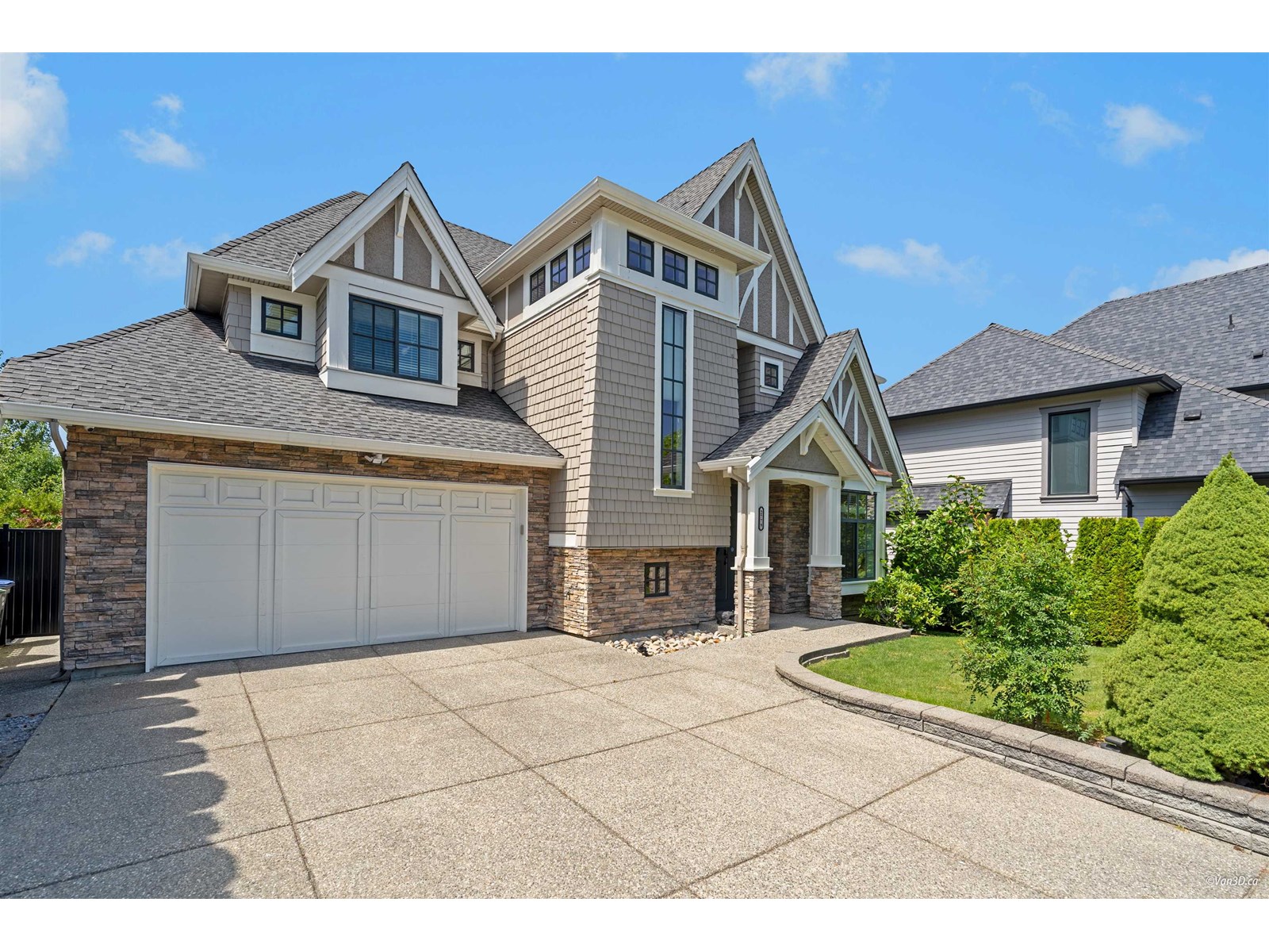 Photo 2 of 2779 161 Street, Surrey BC